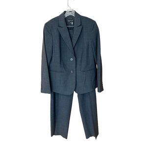Jones NY "Platinum" Easy Care Woman's 2PC Pant Suit Stretch Charcoal Gray 14W